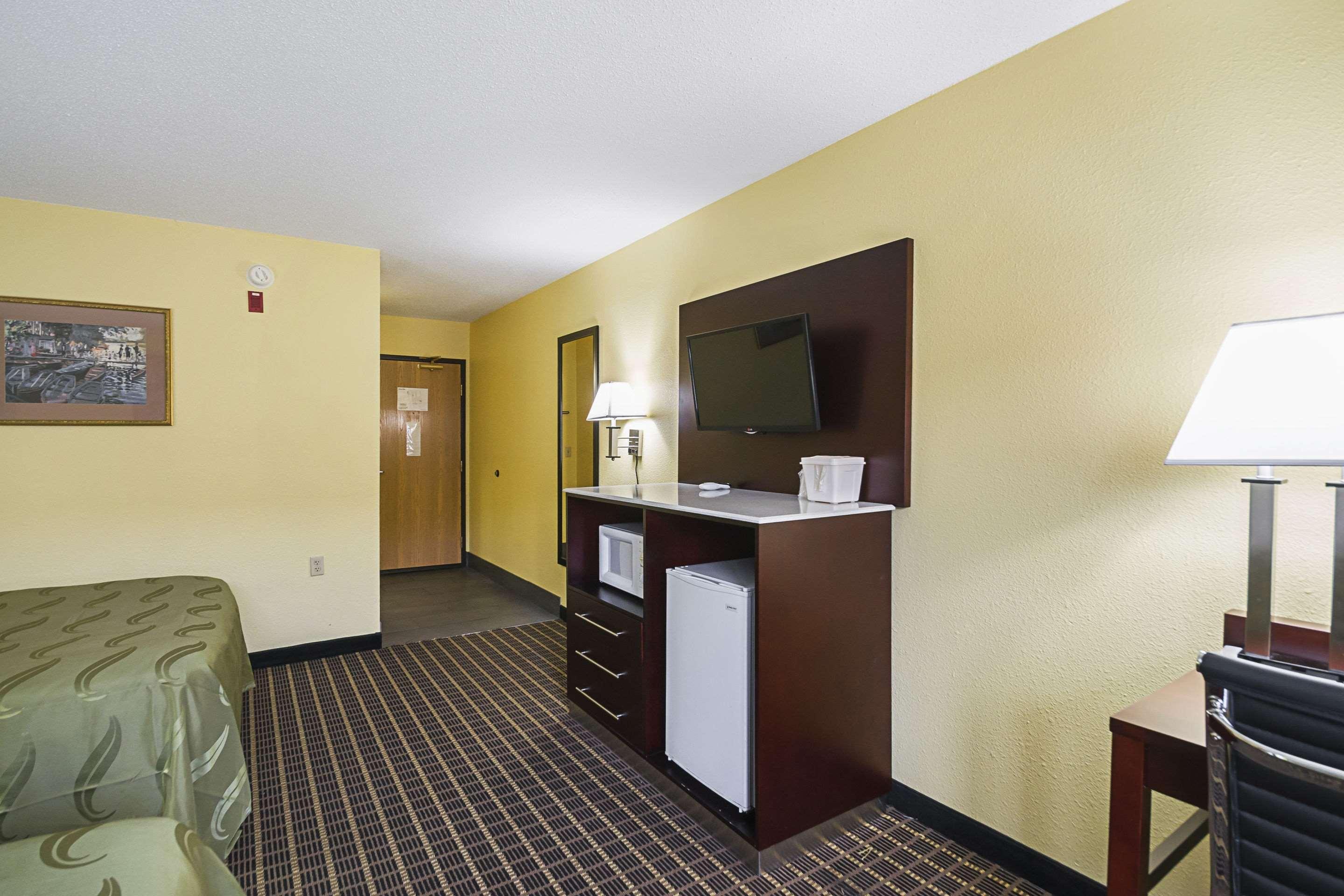 Quality Inn & Suites Harrington - Milford Екстериор снимка