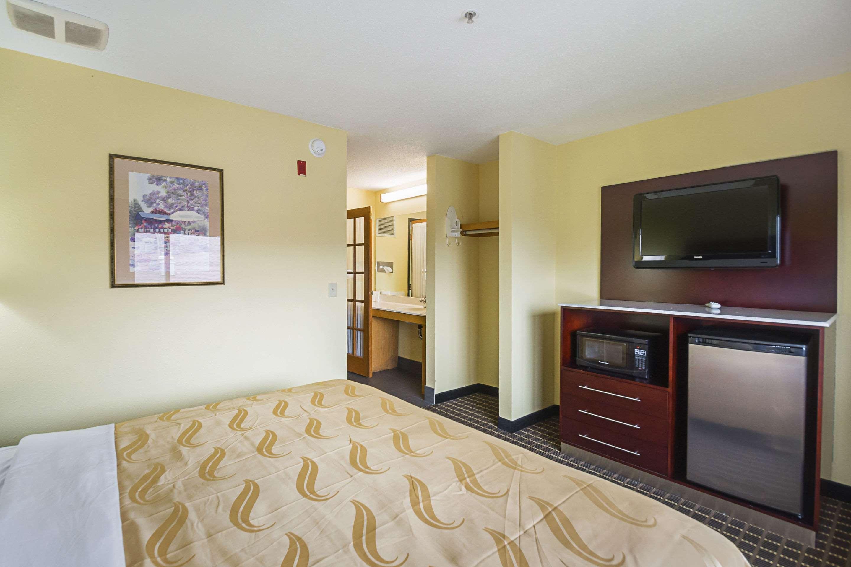 Quality Inn & Suites Harrington - Milford Екстериор снимка
