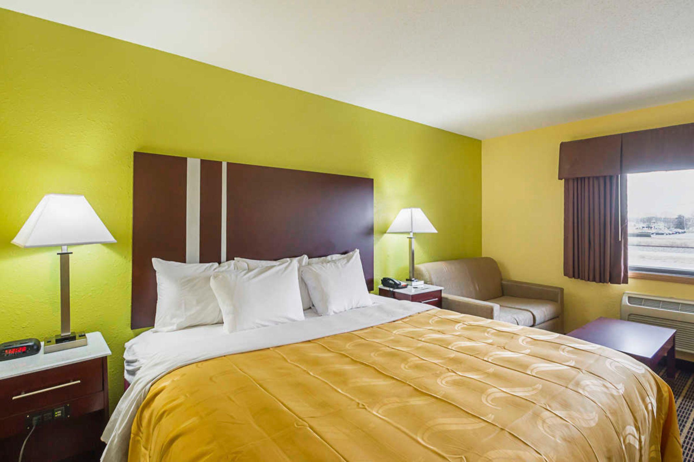 Quality Inn & Suites Harrington - Milford Екстериор снимка