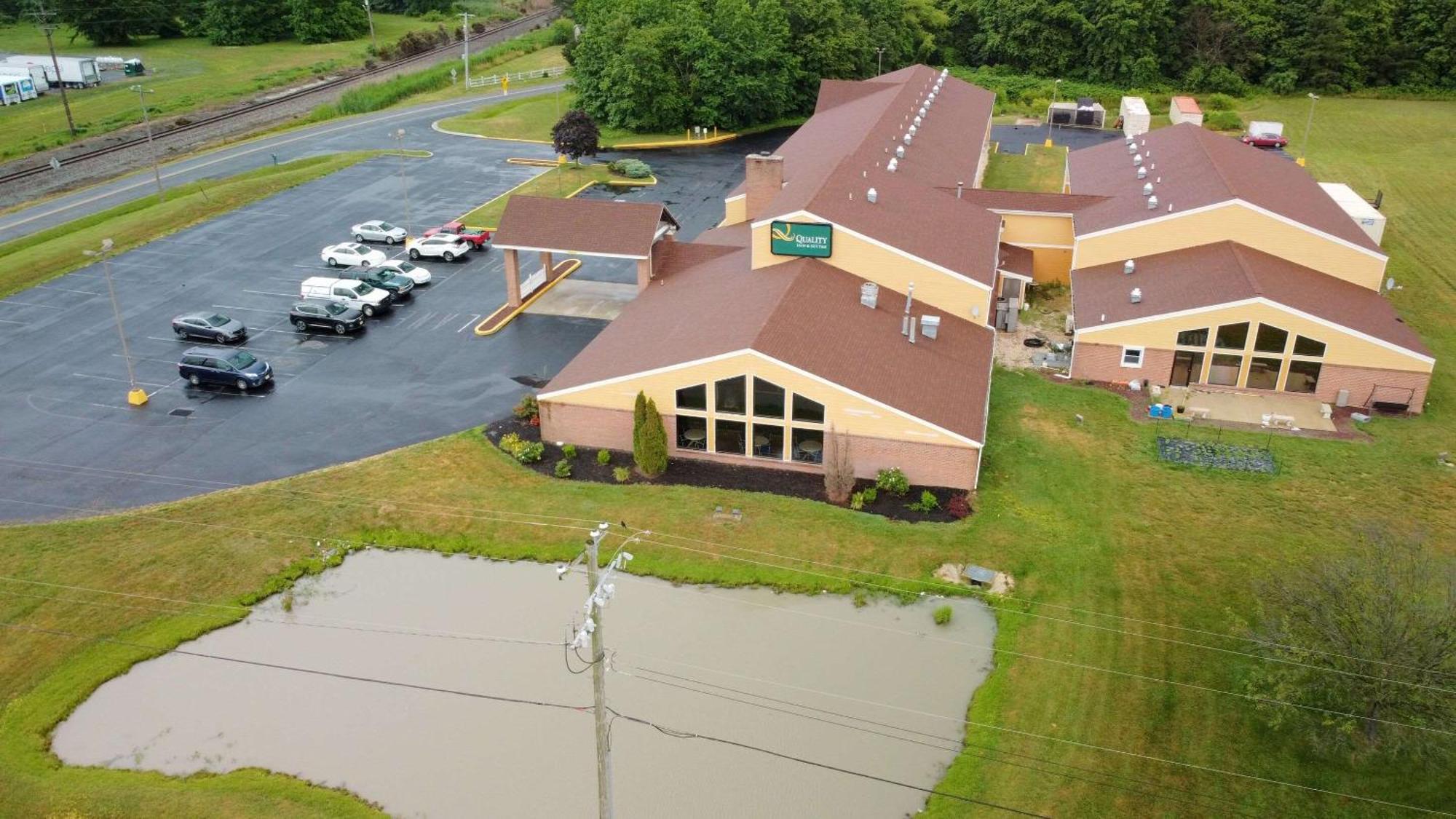 Quality Inn & Suites Harrington - Milford Екстериор снимка