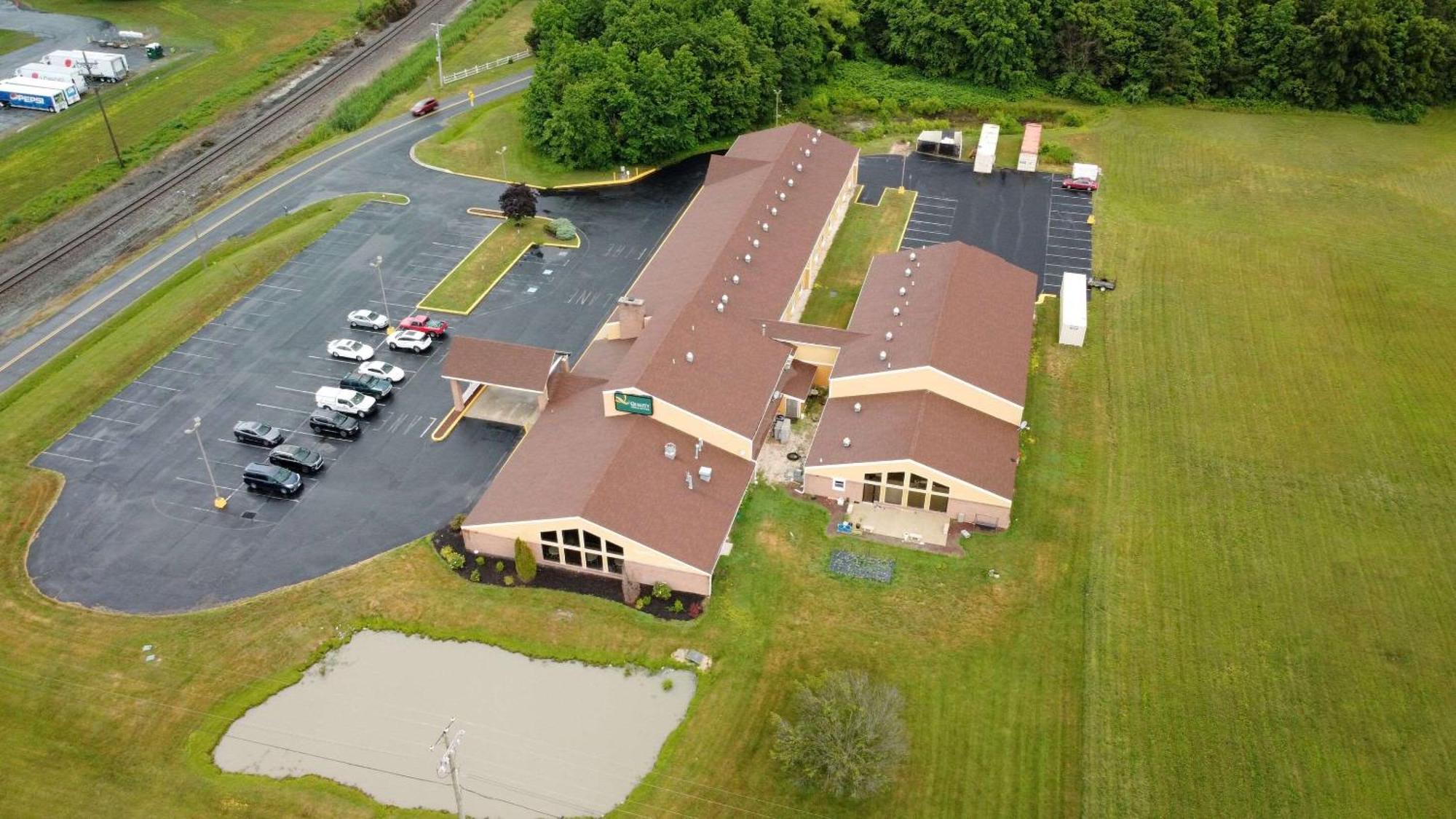 Quality Inn & Suites Harrington - Milford Екстериор снимка