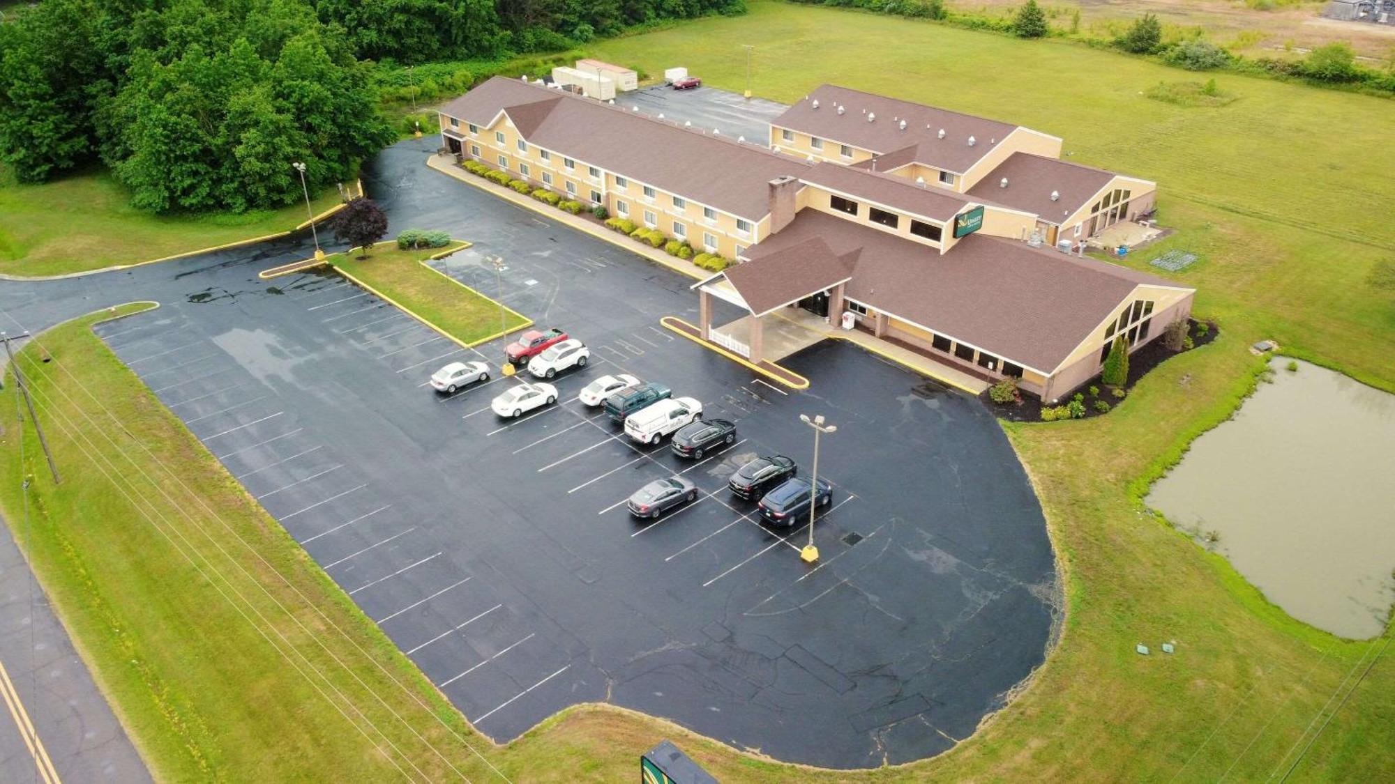 Quality Inn & Suites Harrington - Milford Екстериор снимка