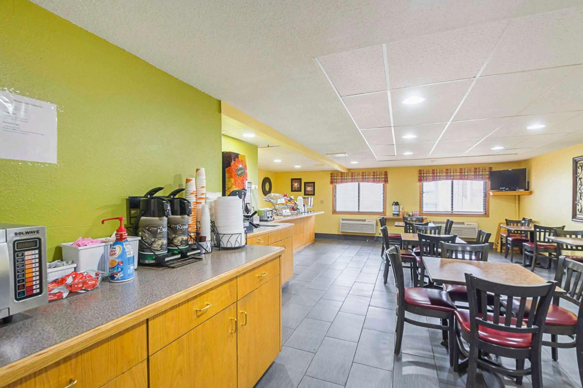 Quality Inn & Suites Harrington - Milford Екстериор снимка