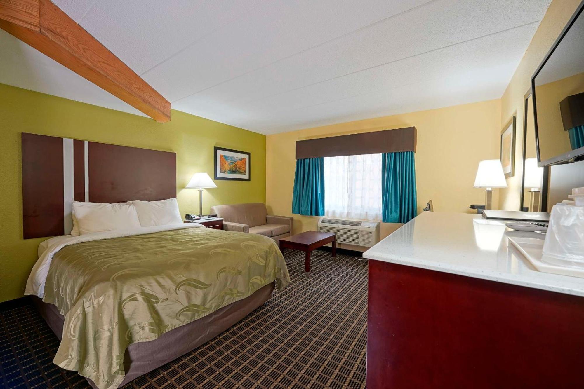 Quality Inn & Suites Harrington - Milford Екстериор снимка