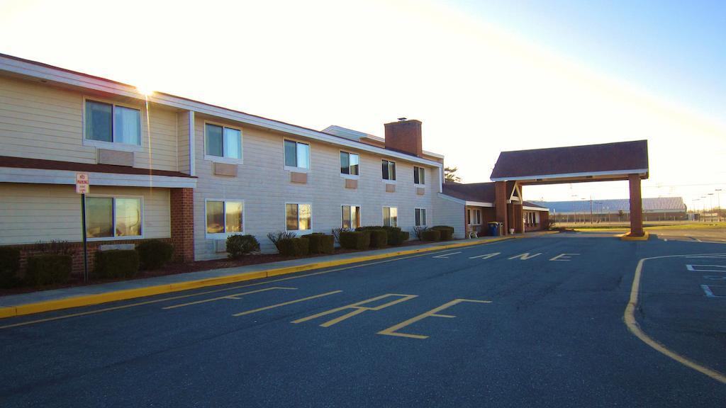 Quality Inn & Suites Harrington - Milford Екстериор снимка